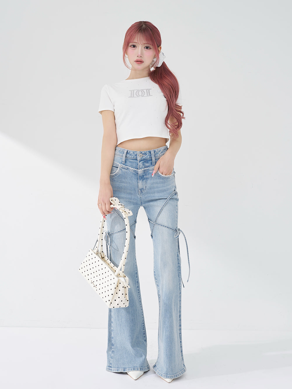モデル：158cm（着用サイズ：FREE　着用カラー：WHT）