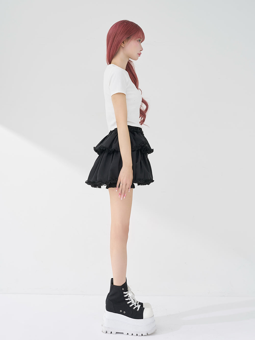 モデル：158cm（着用サイズ：FREE　着用カラー：WHT）
