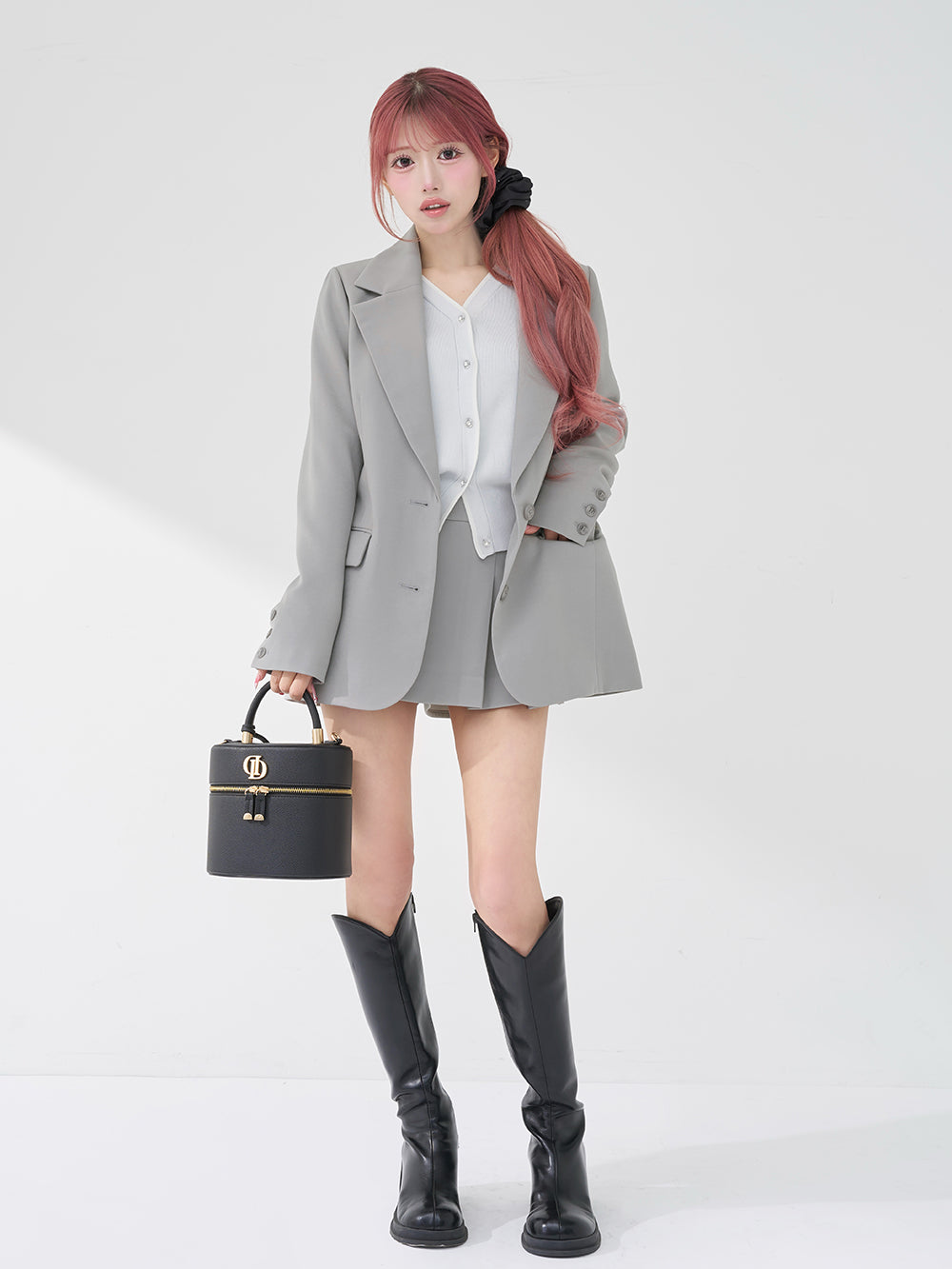 モデル：158cm（着用サイズ：S　着用カラー：GRY）