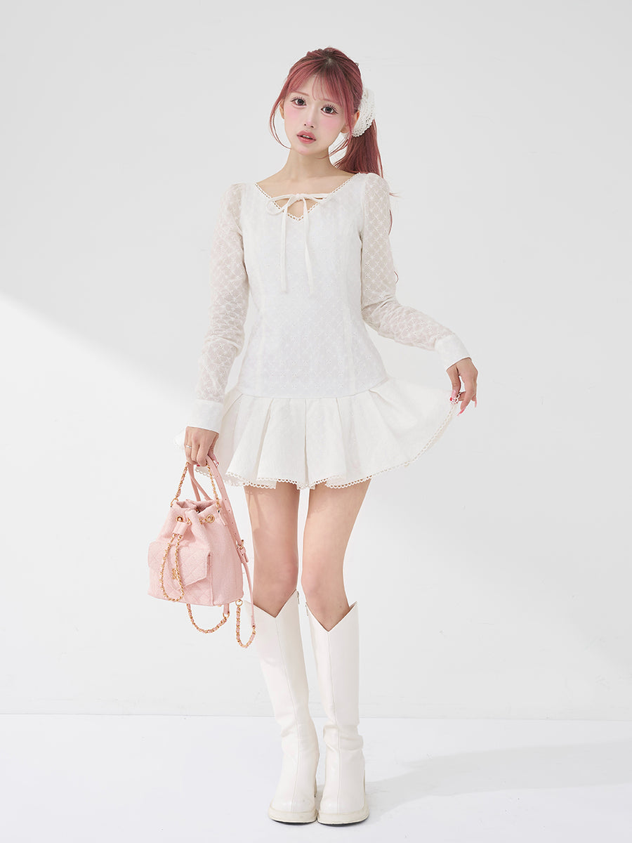 モデル：158cm（着用サイズ：FREE　着用カラー：WHT）