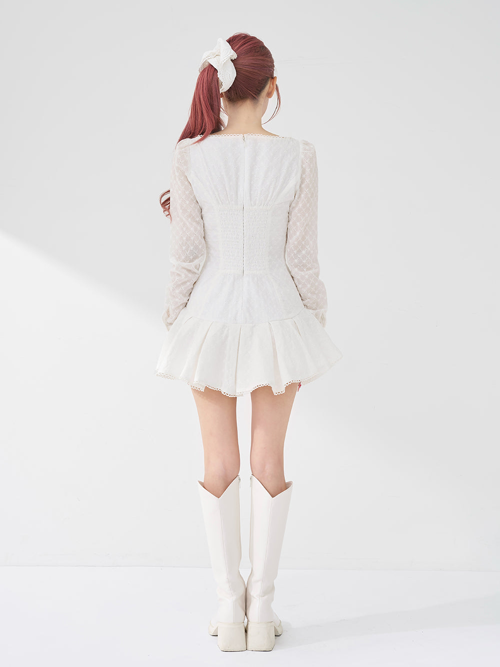 モデル：158cm（着用サイズ：FREE　着用カラー：WHT）