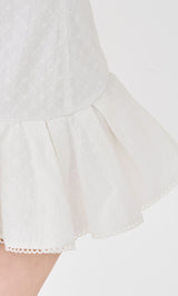 モデル：158cm（着用サイズ：FREE　着用カラー：WHT）