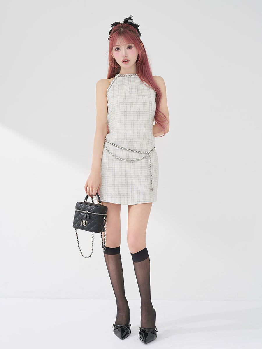 モデル：158cm（着用サイズ：FREE　着用カラー：WHT）