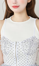 モデル：158cm（着用サイズ：FREE　着用カラー：WHT）