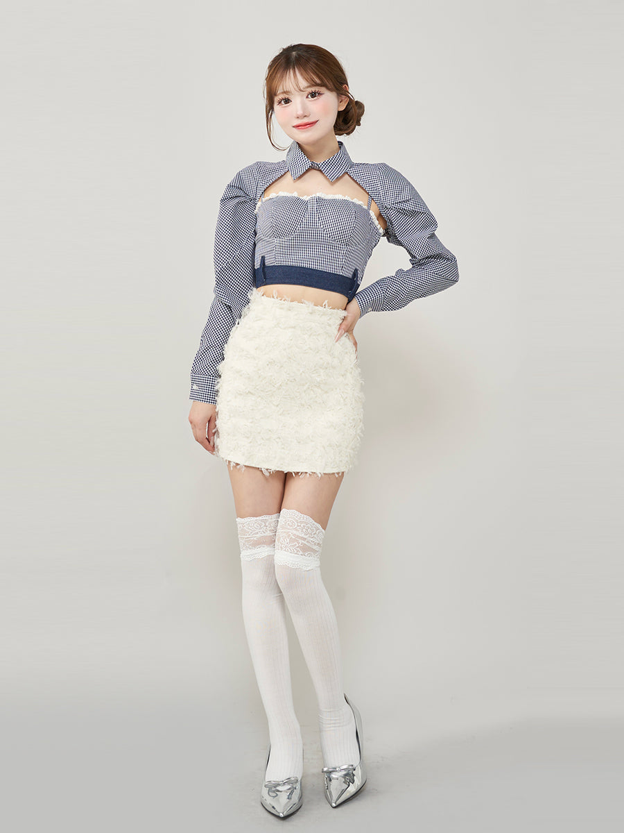 モデル：158cm（着用サイズ：S　着用カラー：IVO）