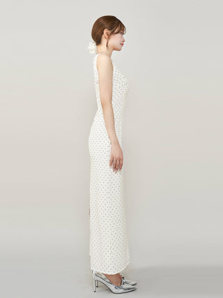 モデル：158cm（着用サイズ：FREE　着用カラー：WHT）