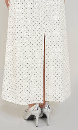 モデル：158cm（着用サイズ：FREE　着用カラー：WHT）