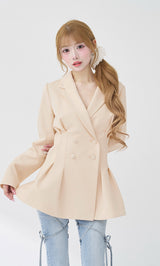 モデル：158cm（着用サイズ：FREE　着用カラー：IVO）