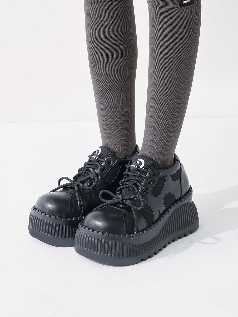 サイズ：M　カラー：BLK