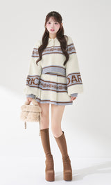 モデル：158cm（着用サイズ：FREE　着用カラー：IVO）