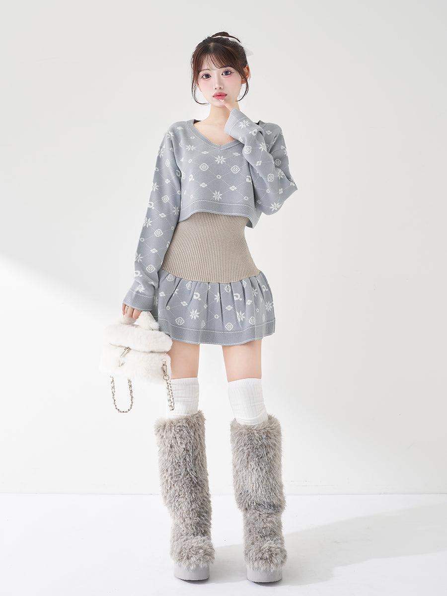 モデル：158cm（着用サイズ：FREE　着用カラー：SAX）