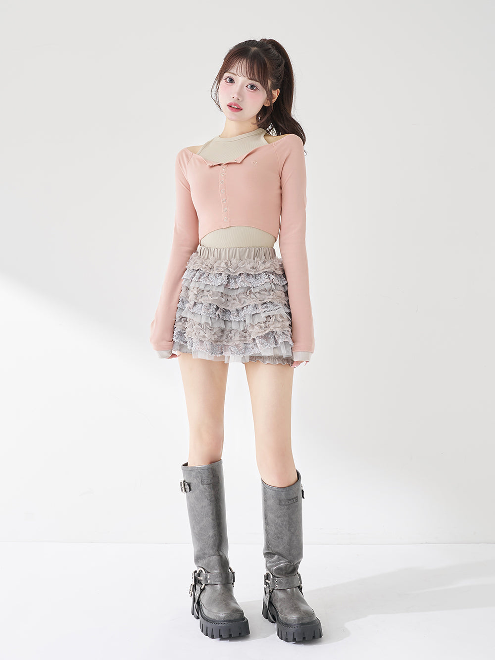 モデル：158cm（着用サイズ：FREE　着用カラー：PNK）