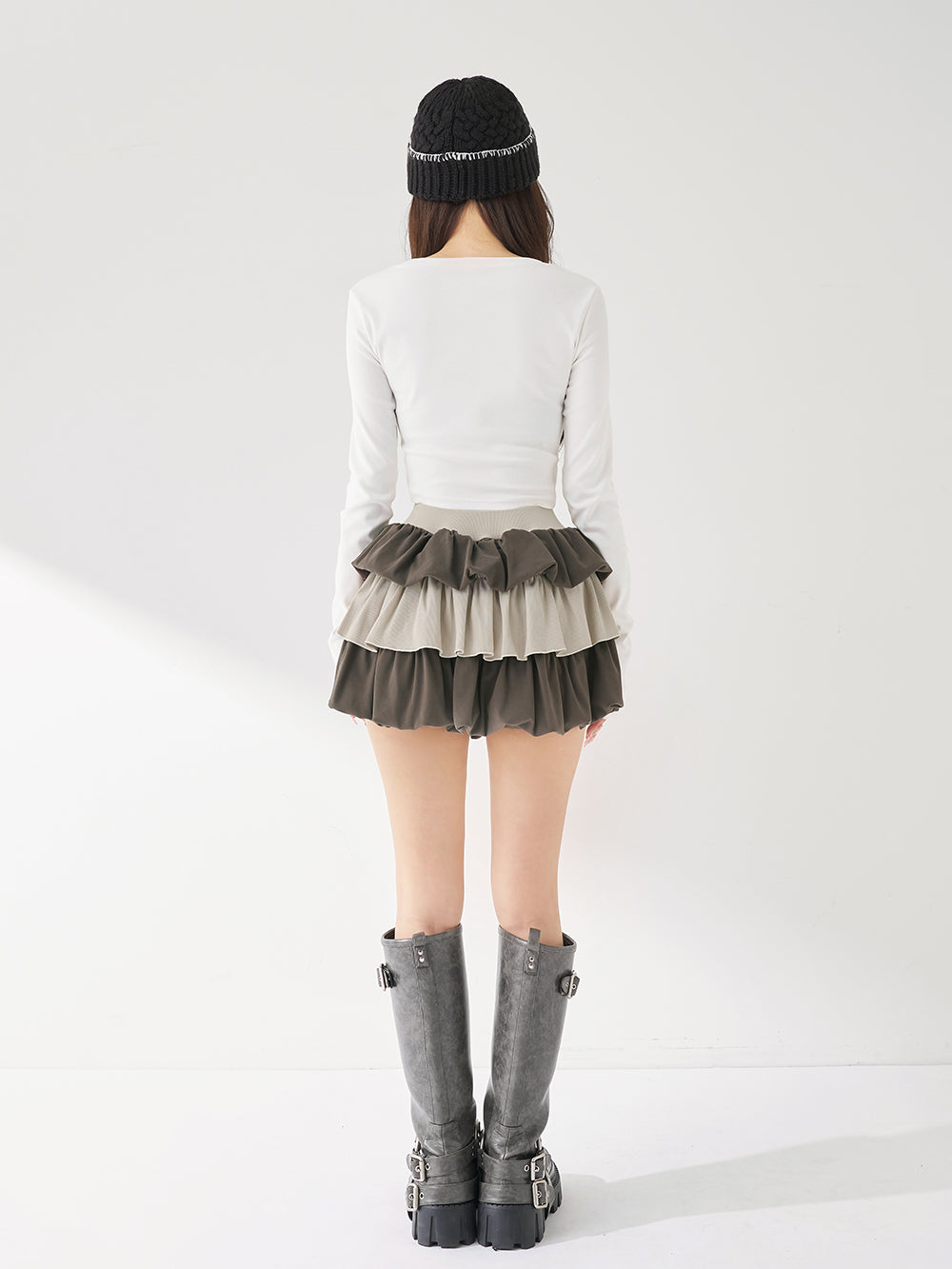 モデル：158cm（着用サイズ：FREE　着用カラー：C-GRY）