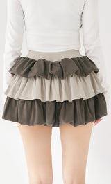 モデル：158cm（着用サイズ：FREE　着用カラー：C-GRY）