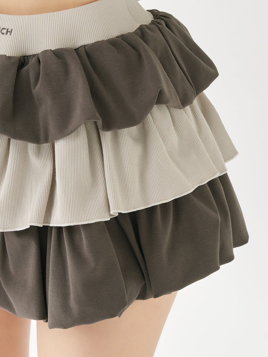 モデル：158cm（着用サイズ：FREE　着用カラー：C-GRY）