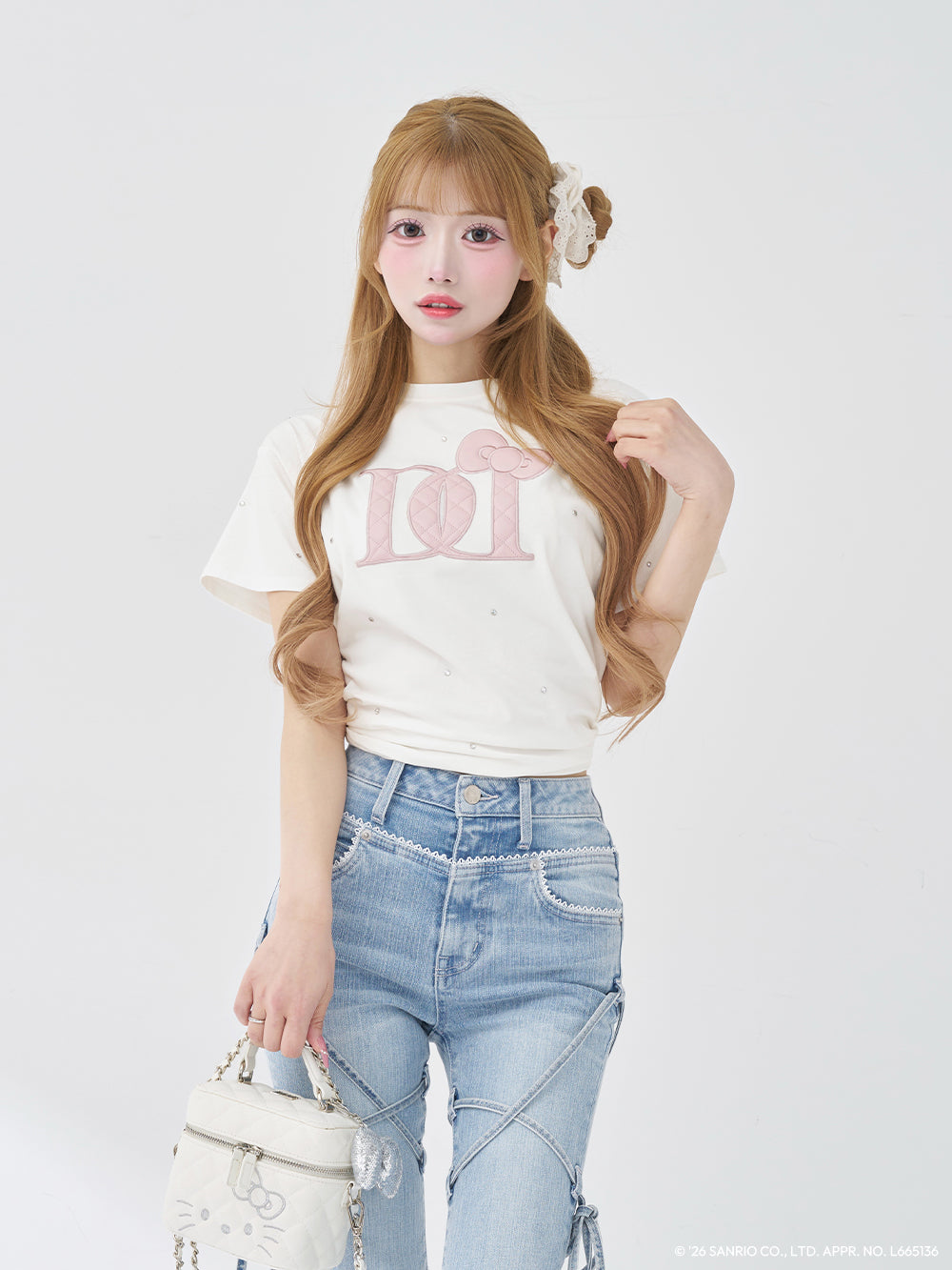 モデル：158cm（着用サイズ：FREE　着用カラー：WHT）