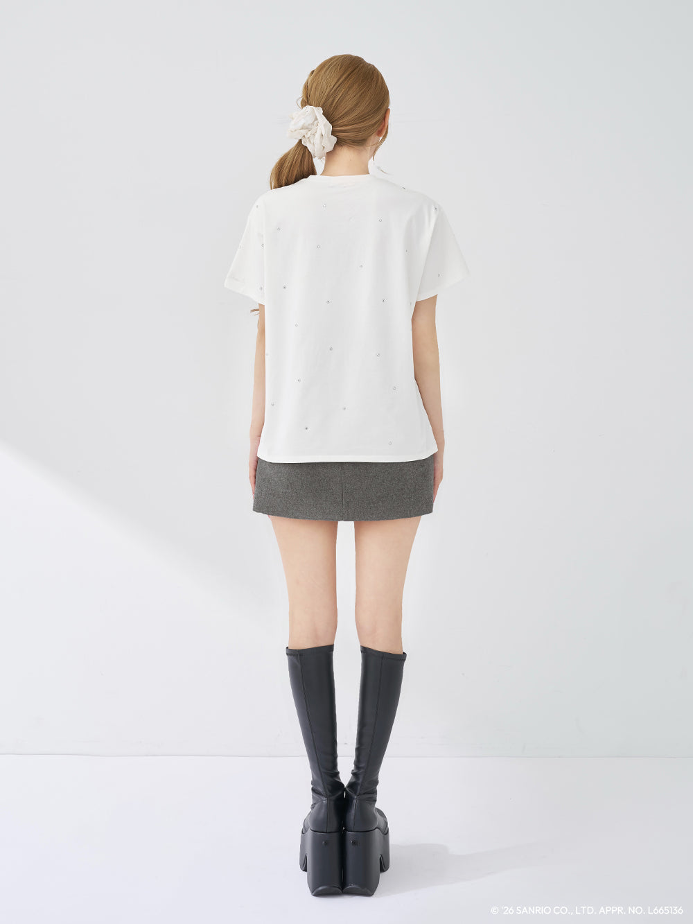 予約商品】Hello DarichキルティングアップリケビジューTシャツ