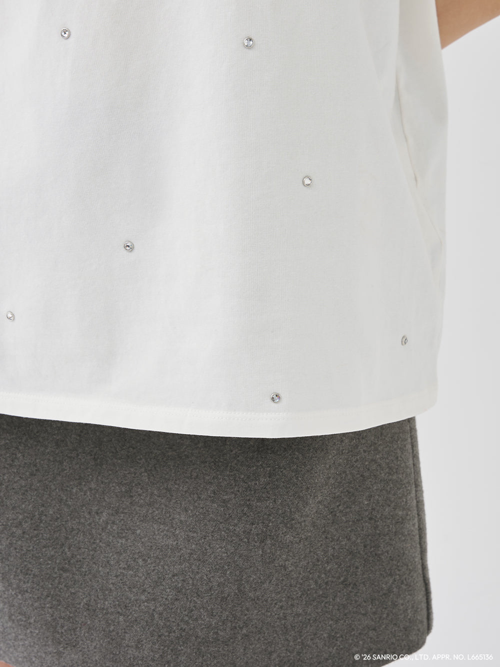 モデル：158cm（着用サイズ：FREE　着用カラー：WHT）