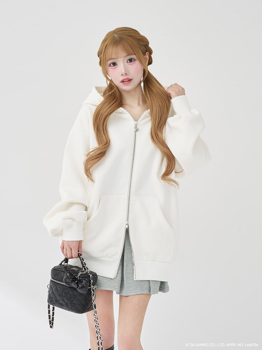 モデル：158cm（着用サイズ：FREE　着用カラー：WHT）