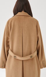 モデル：158cm（着用サイズ：FREE　着用カラー：CAM）