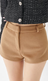 モデル：158cm（着用サイズ：S　着用カラー：CAM）