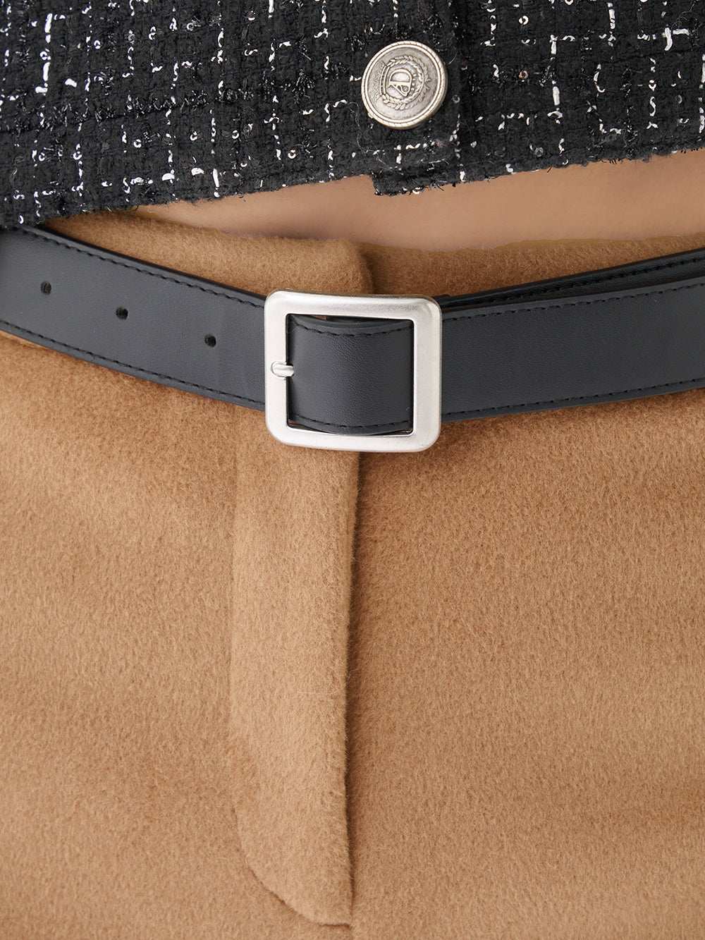 モデル：158cm（着用サイズ：S　着用カラー：CAM）