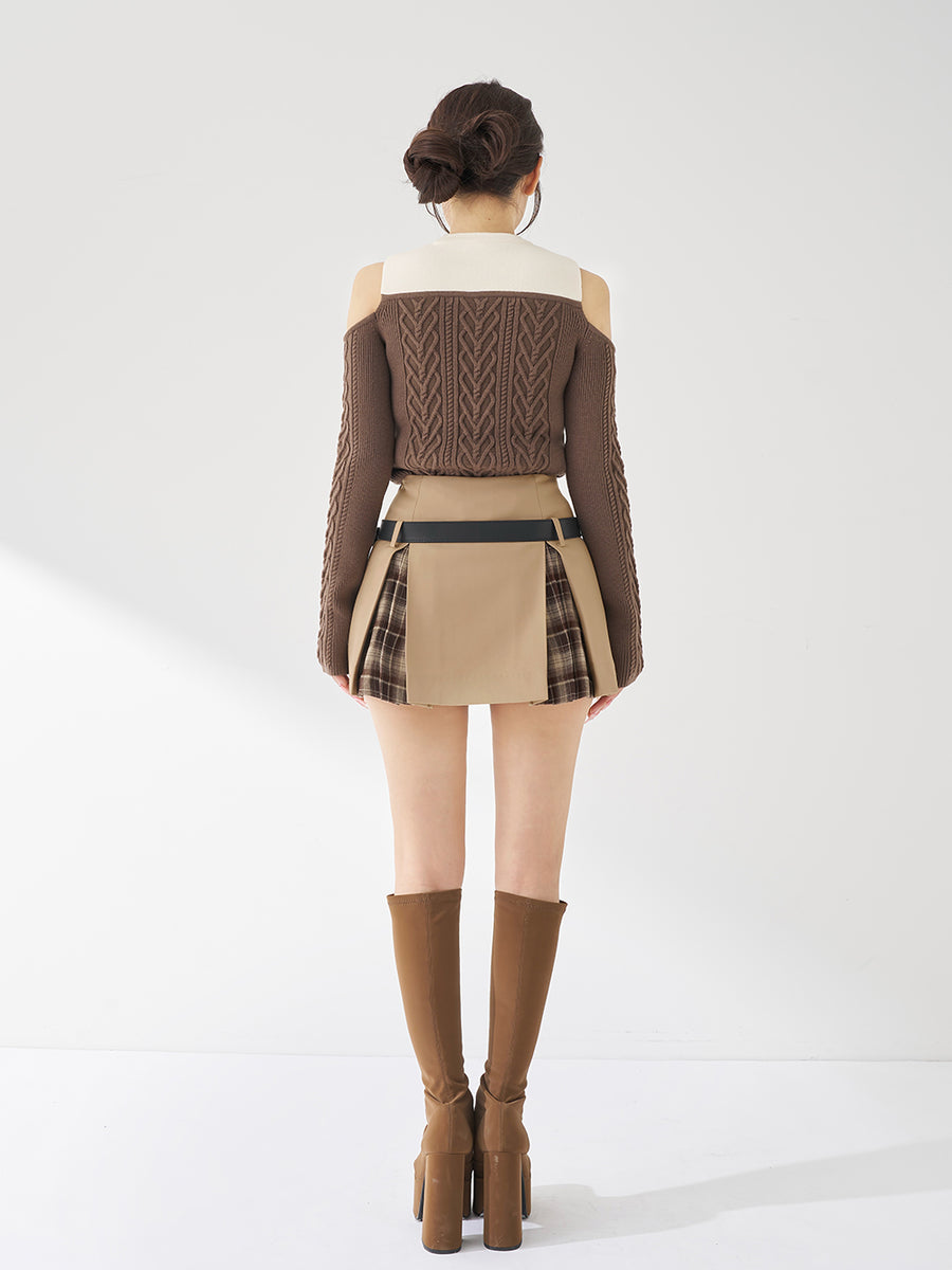 モデル：158cm（着用サイズ：S　着用カラー：BEG）