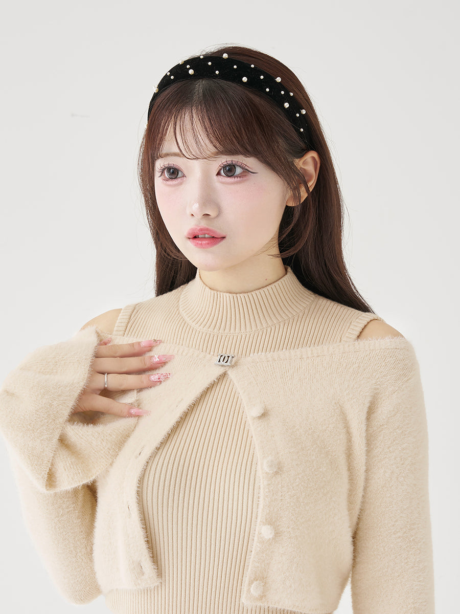 モデル：158cm（着用サイズ：FREE　着用カラー：IVO）