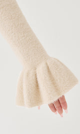 モデル：158cm（着用サイズ：FREE　着用カラー：IVO）