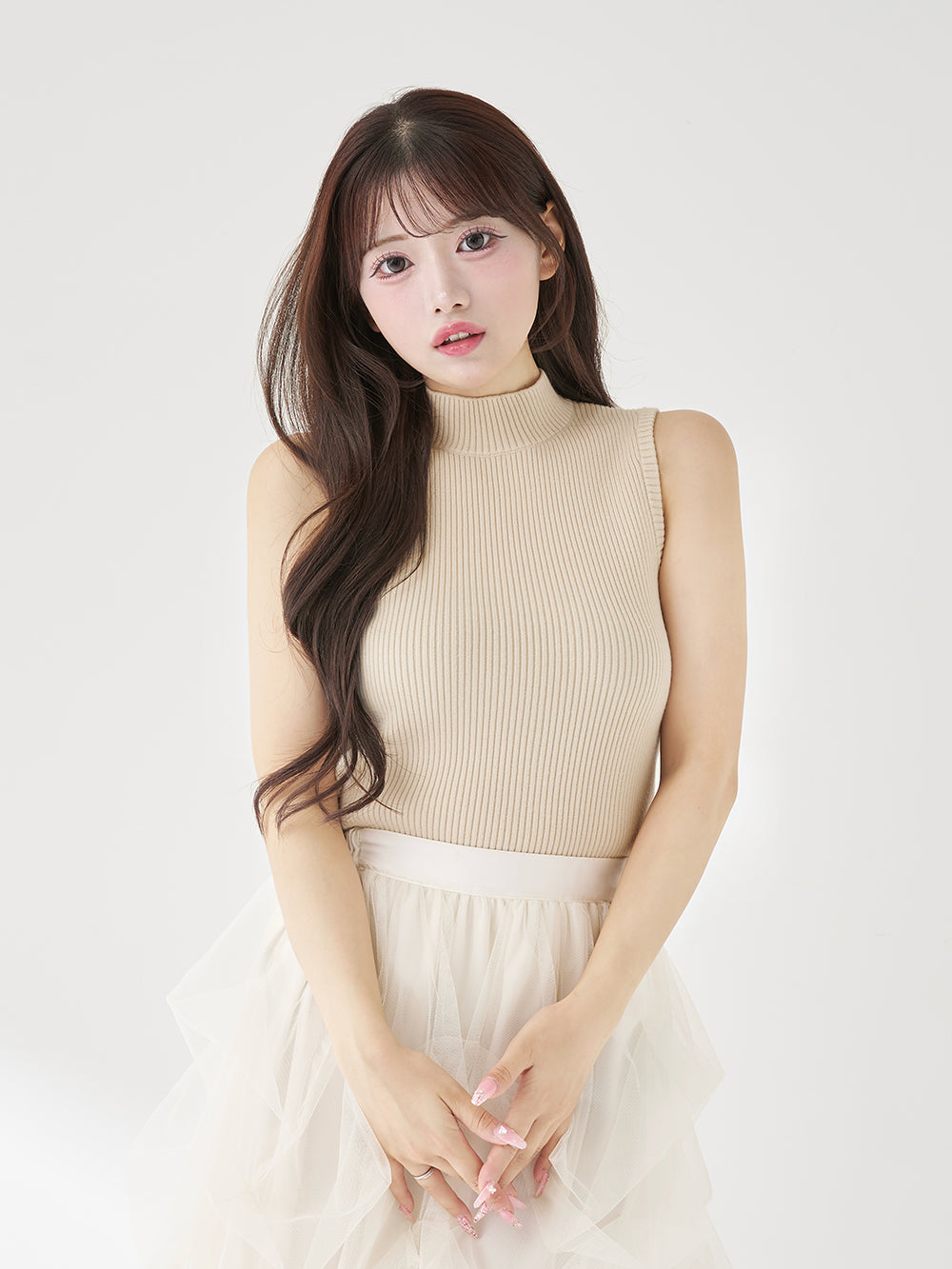 モデル：158cm（着用サイズ：FREE　着用カラー：IVO）