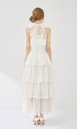 モデル：158cm（着用サイズ：FREE　着用カラー：WHT）