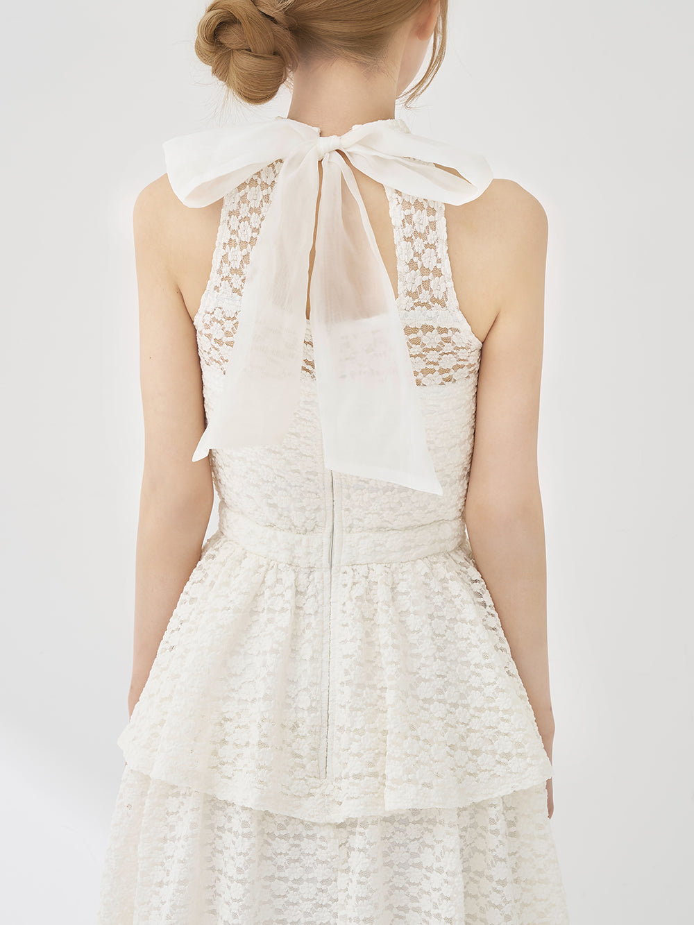 モデル：158cm（着用サイズ：FREE　着用カラー：WHT）