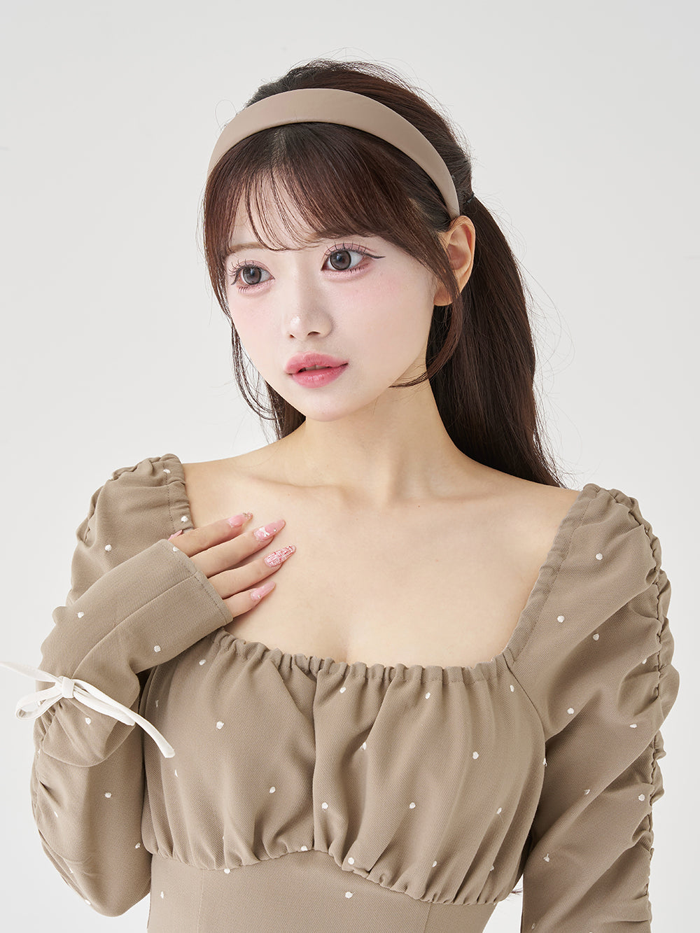 スクエアネックギャザーミニワンピース – Darich