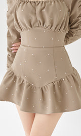 モデル：158cm（着用サイズ：FREE　着用カラー：BEG）