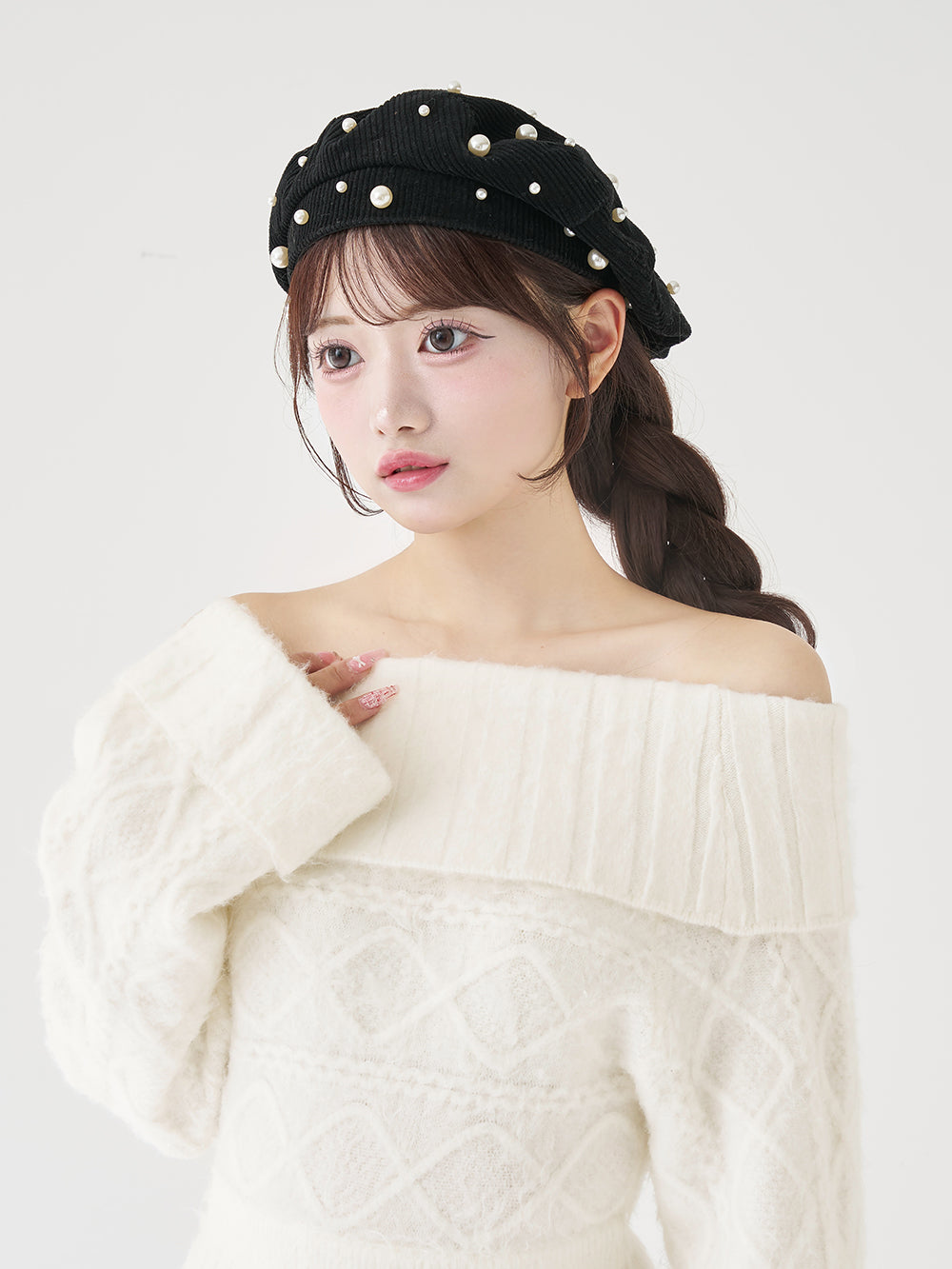 モデル：158cm（着用サイズ：FREE　着用カラー：WHT）