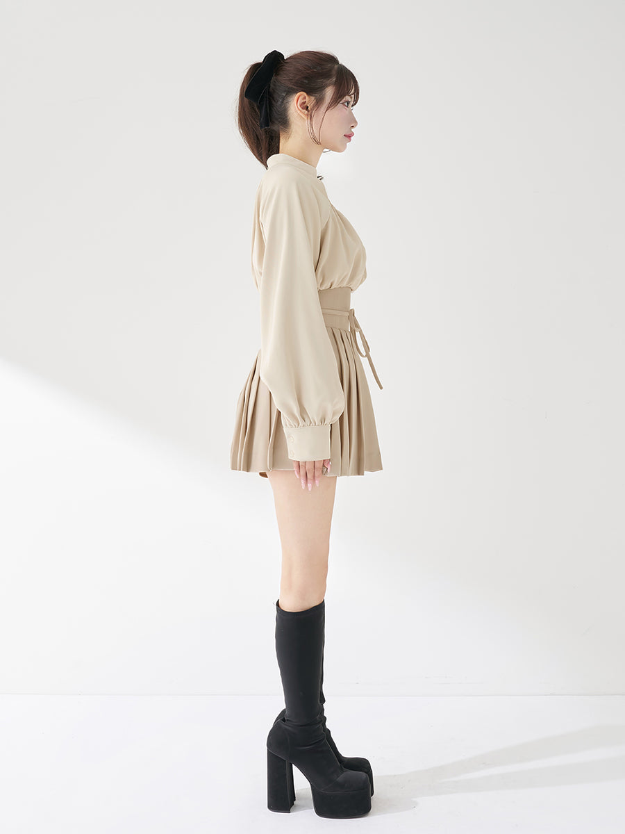 モデル：158cm（着用サイズ：FREE　着用カラー：IVO）