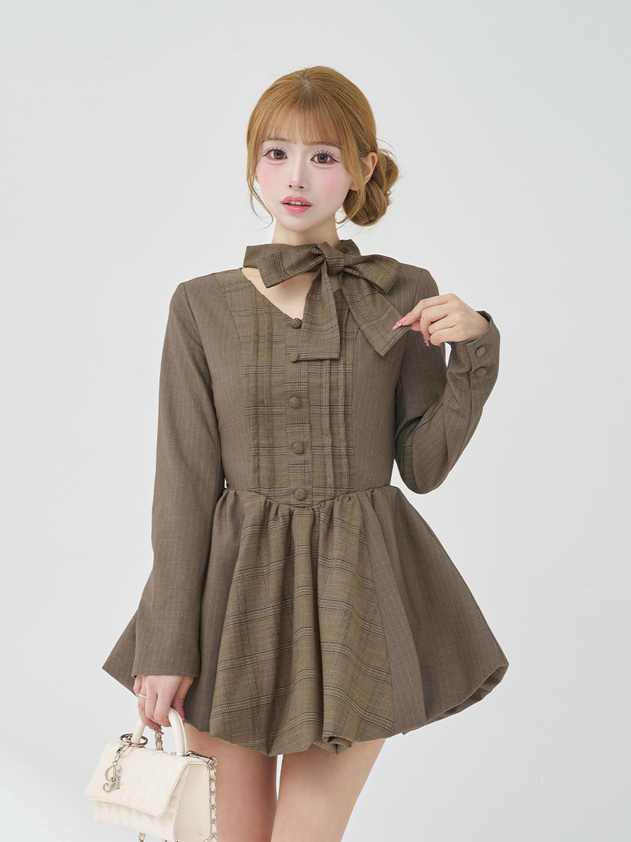 モデル：158cm（着用サイズ：FREE　着用カラー：BEG）