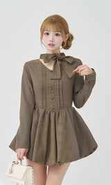 モデル：158cm（着用サイズ：FREE　着用カラー：BEG）