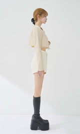 モデル：158cm（着用サイズ：S　着用カラー：IVO）