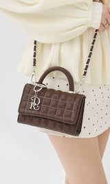 サイズ：FREE　カラー：BRN