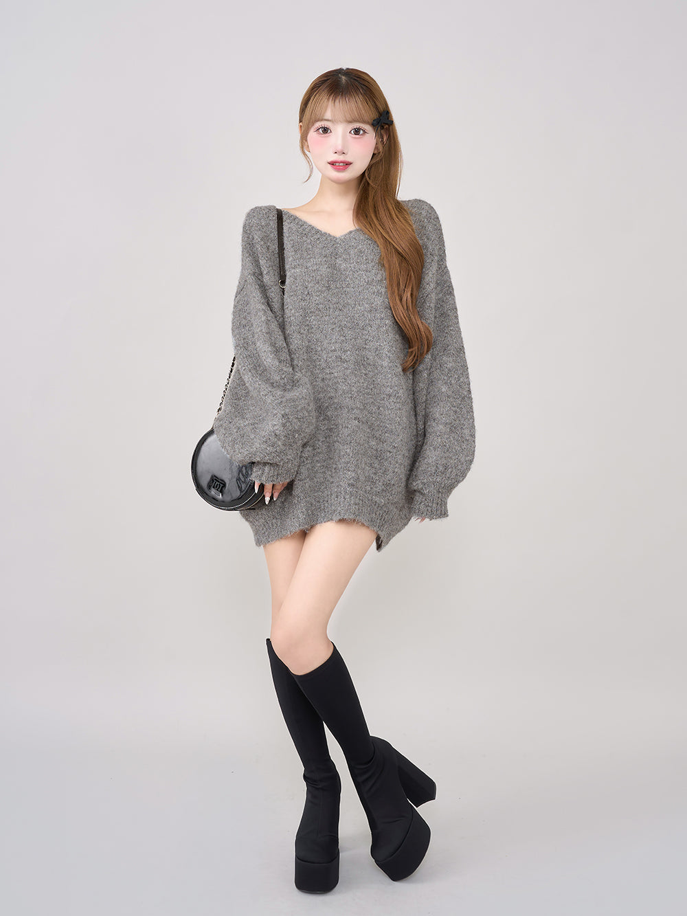 モデル：158cm（着用サイズ：FREE　着用カラー：GRY）
