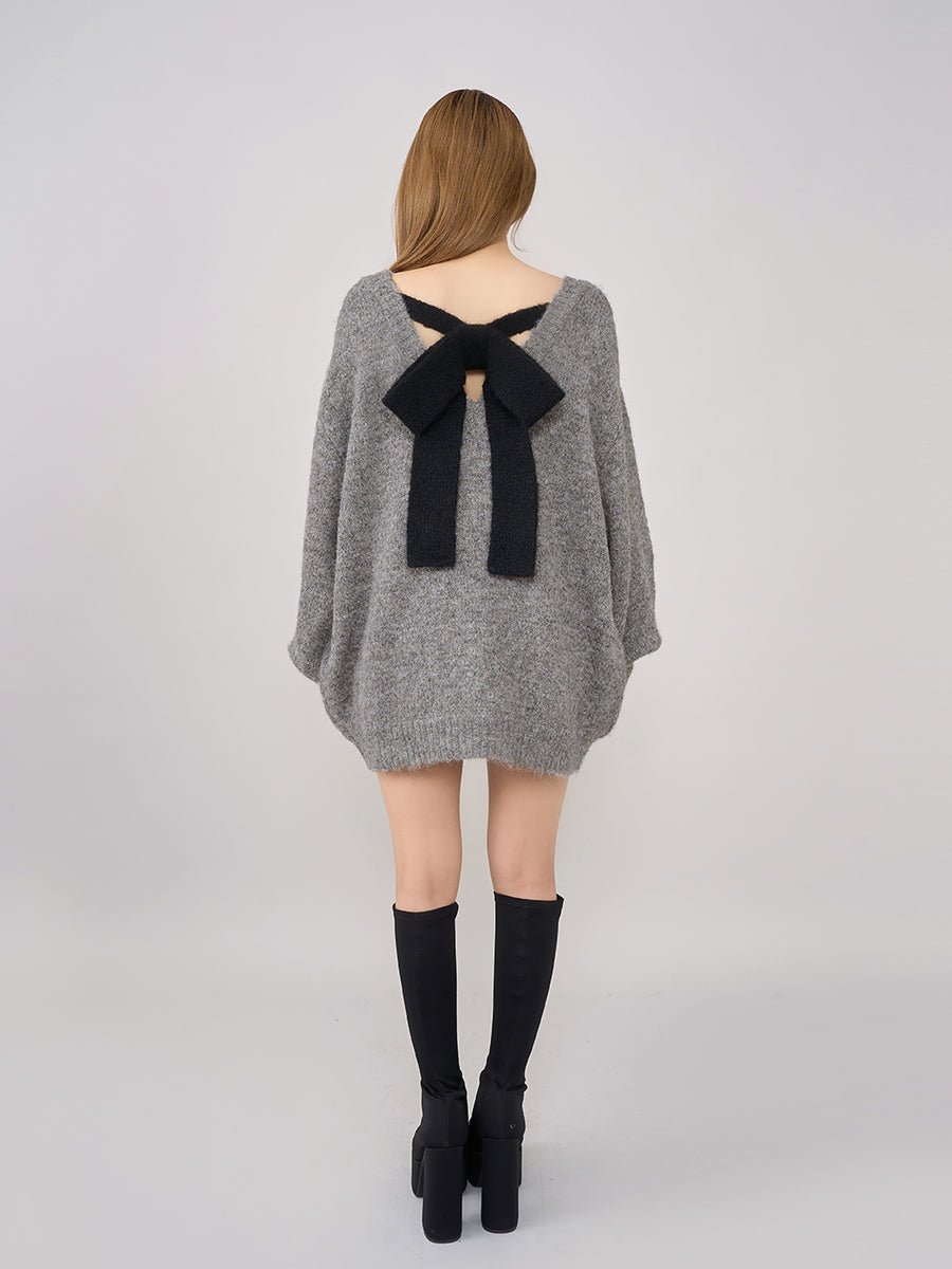 モデル：158cm（着用サイズ：FREE　着用カラー：GRY）