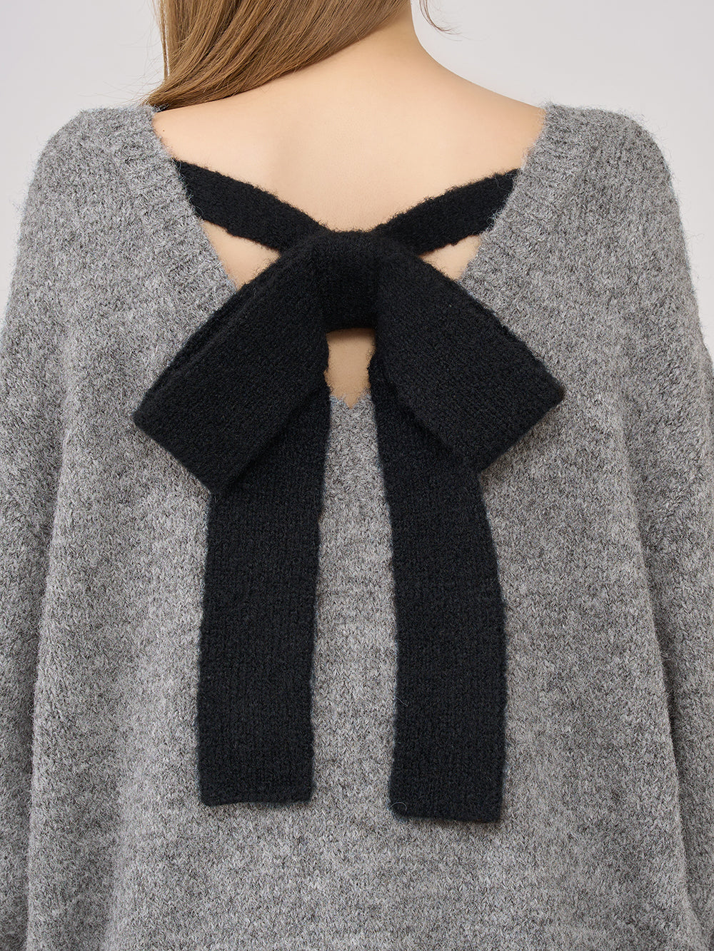 モデル：158cm（着用サイズ：FREE　着用カラー：GRY）