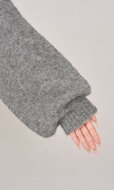 モデル：158cm（着用サイズ：FREE　着用カラー：GRY）