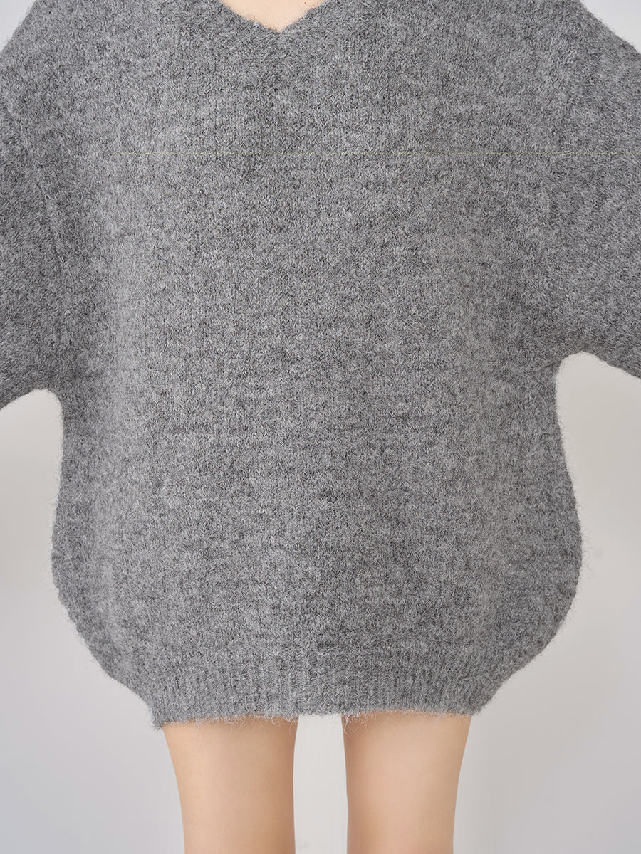 モデル：158cm（着用サイズ：FREE　着用カラー：GRY）