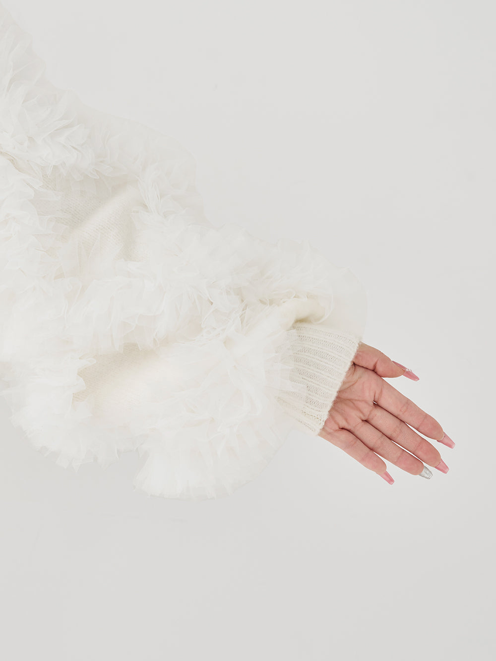 モデル：158cm（着用サイズ：FREE　着用カラー：WHT）