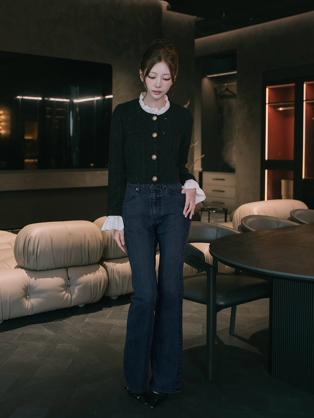 モデル：165cm（着用サイズ：FREE　着用カラー：BLK）