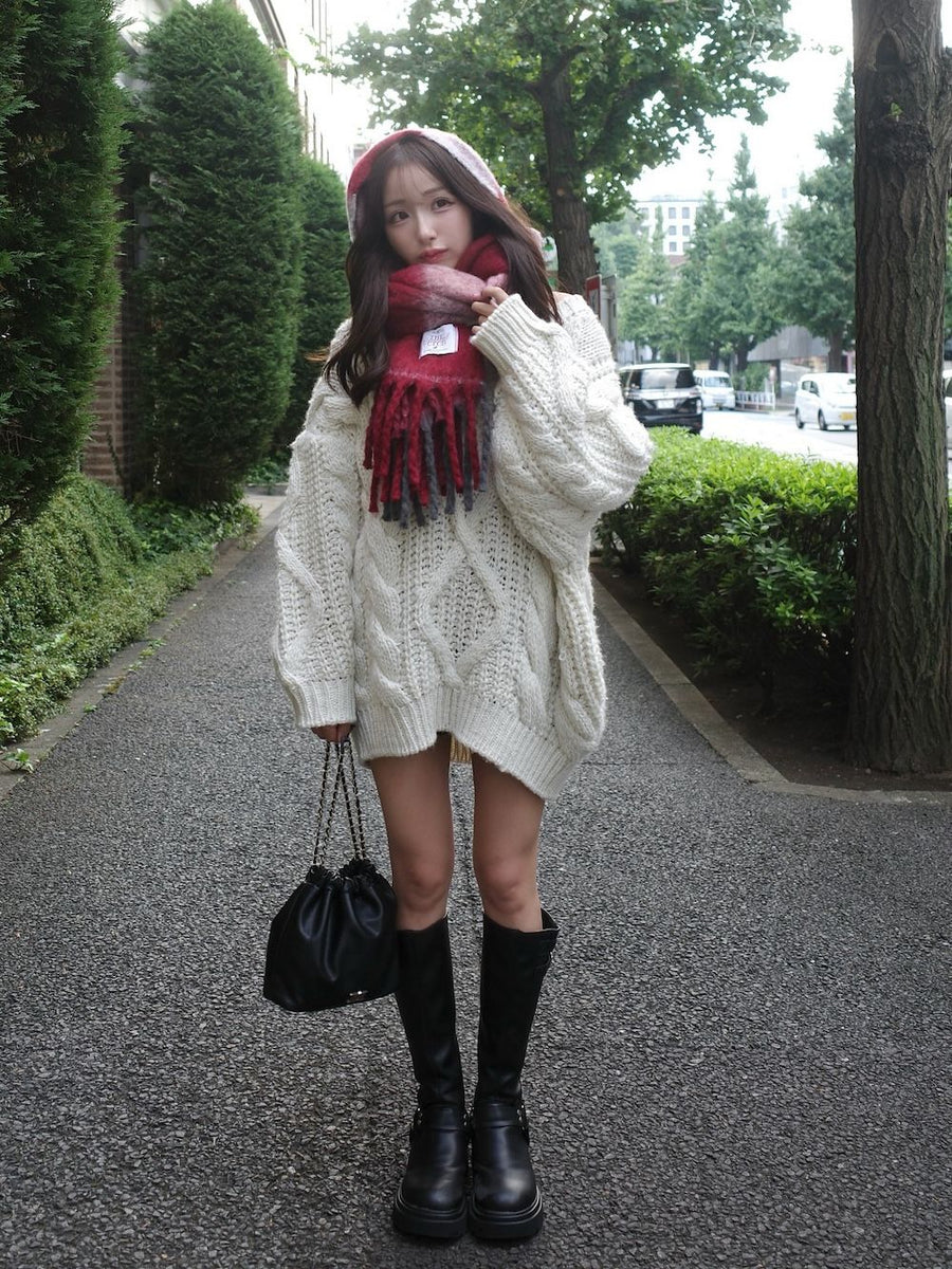 サイズ：FREE　カラー：BLK