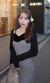 モデル：156cm（着用サイズ：FREE　着用カラー：BLK）