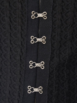 モデル：165cm（着用サイズ：FREE　着用カラー：BLK）